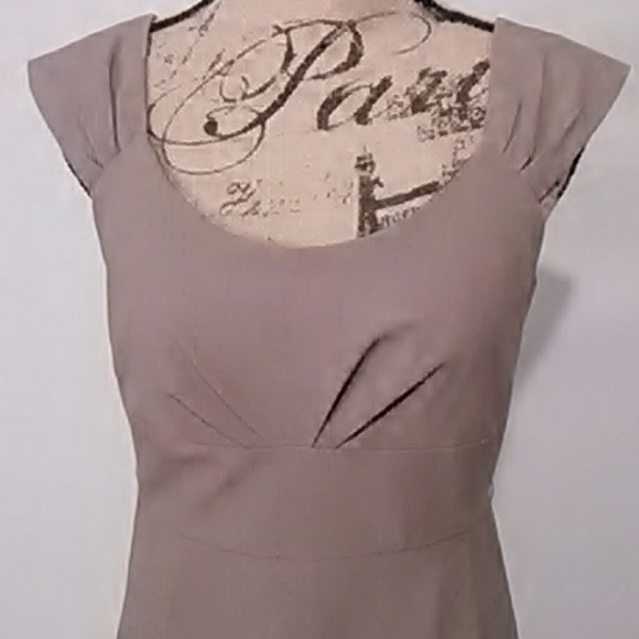 New York & Co Beige Dress - Picture 3 of 7